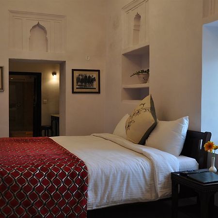 Chandra Mahal Haveli Luhāru Buitenkant foto