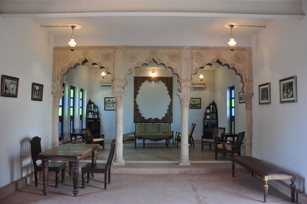 Chandra Mahal Haveli Luhāru Buitenkant foto