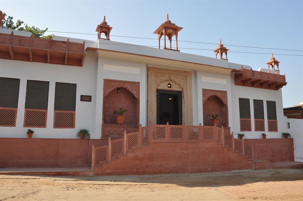 Chandra Mahal Haveli Luhāru Buitenkant foto